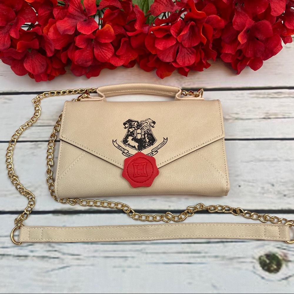 Harry Potter Hogwarts Acceptance Letter Handbag Crossbody - Picture 5 of 16